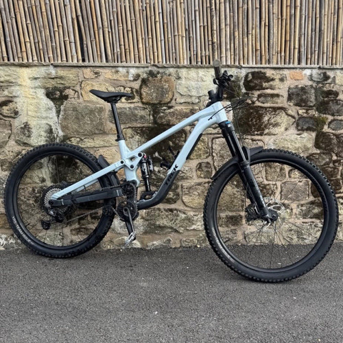 Trek slash gen 6 - trek,