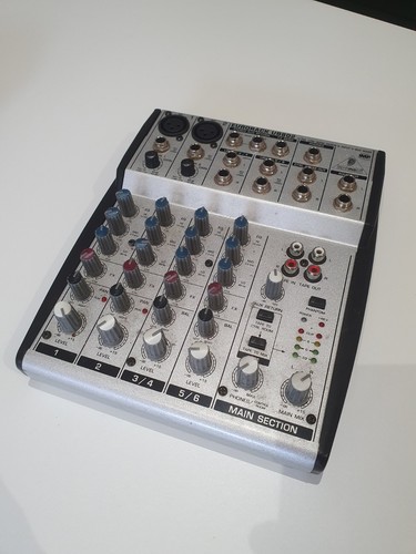 Behringer eurorack ub802 - behringer,