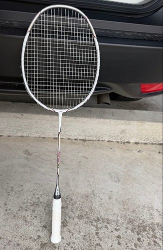 Yonex voltric badminton - voltric,