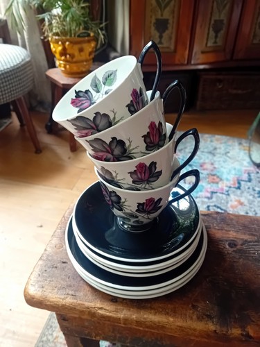 Royal albert masquerade - royal,