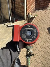 Grundfos Ups 15-50 130