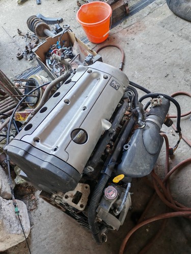 Peugeot 206 gti 138 engine - 138,