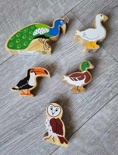 Lanka kade wooden toy bird - kade,