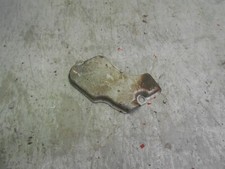 suzuki gp 100 oil pump cover 