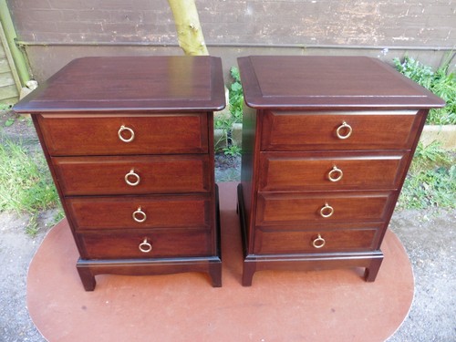 Pair stag minstrel mahogany - of,