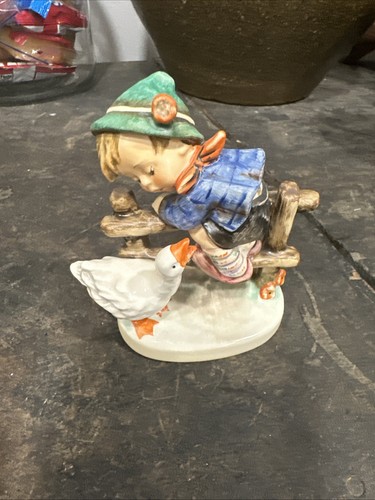 Goebel hummel figurine boy - hummel, on