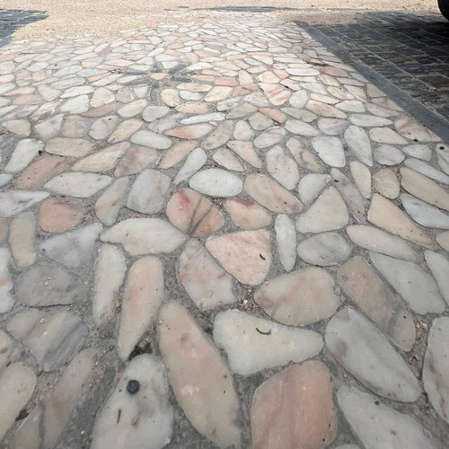 Decorative garden stones pink - garden,