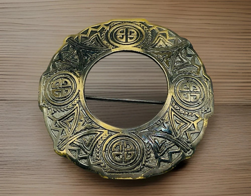 Celtic knot kilt brooch - celtic, 3inch
