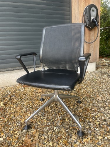 Genuine vitra meda executive - genuine,