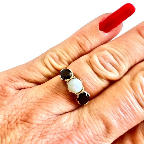 Opal garnet 9ct gold ring - opal,