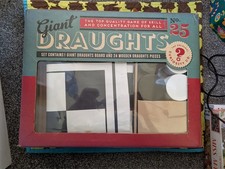 GIANT DRAUGHTS GAME SET FUN