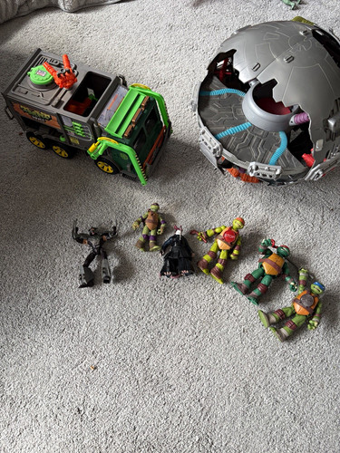 Teenage mutant ninja turtles - teenage,