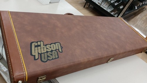 Gibson explorer hard - gibson,