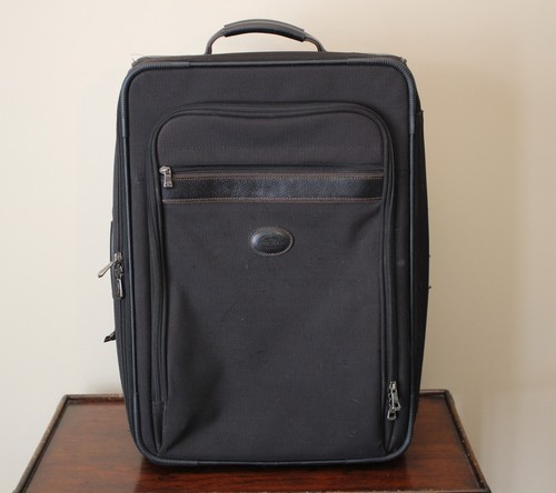 Longchamp black canvas - longchamp,