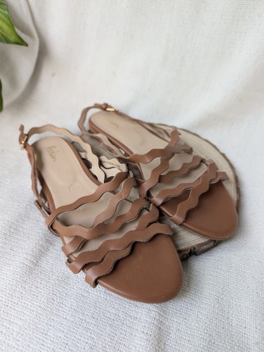 Boden tan scalloped wave - boden,