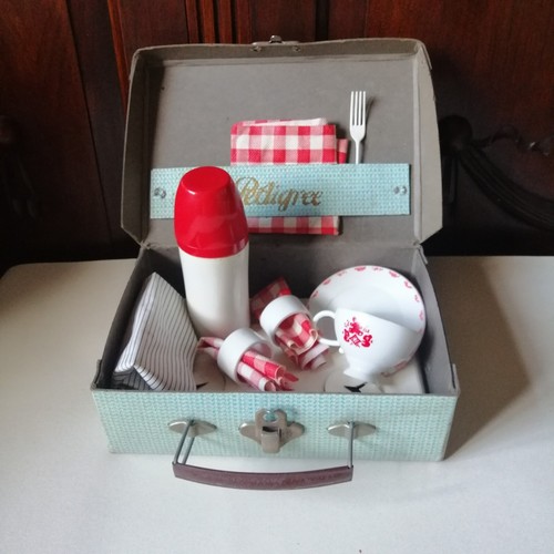 Vintage 1950s pedigree doll - 1950s,