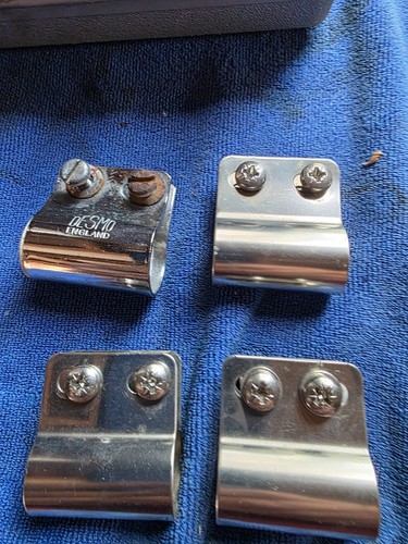 Badge bar - x, x