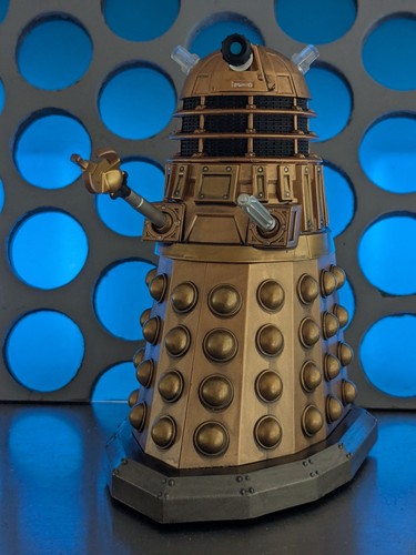 Doctor who flamethrower claw - flamethrower,