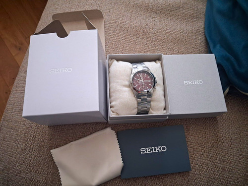 Seiko sbtq045 chronograph - seiko,