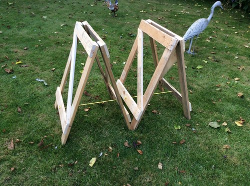 Trestles wooden - pair),
