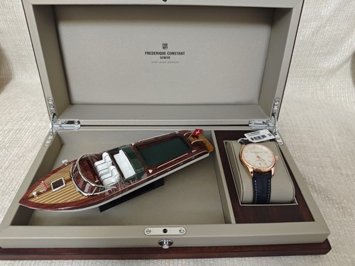 Frederique constant runabout - frederique,