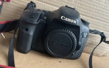 Canon EOS 7D 18.0 MP Digital