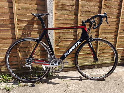 Planet n2a carbon - x, road