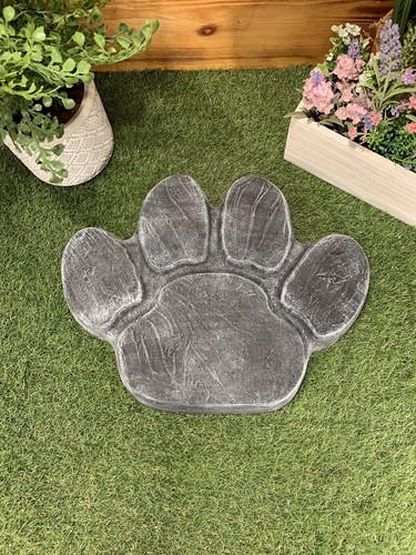 Stone garden large paw - garden,