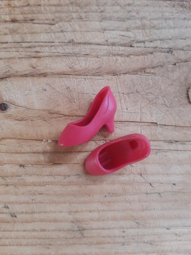 Vintage pedigree hasbro - vintage,