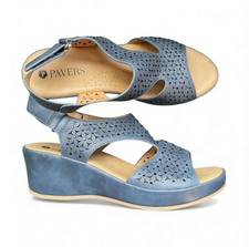 Pavers Navy Flower Diamanté