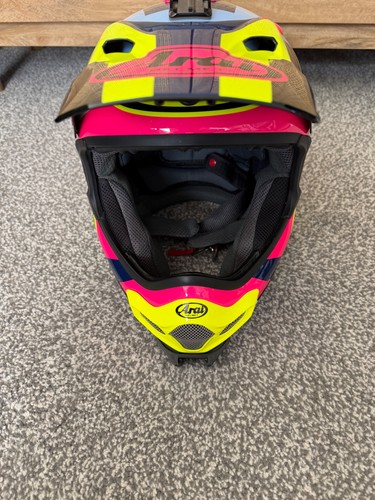 Arai helmet size large - arai, helmet,