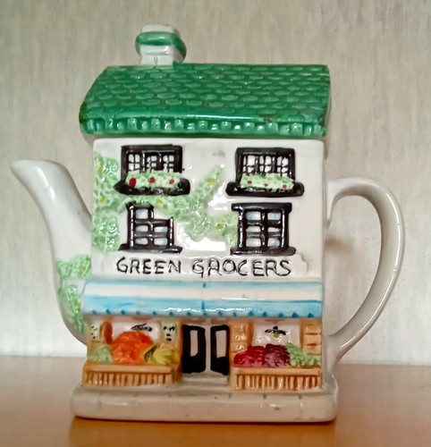 Novelty house green grocers - novelty, 'green