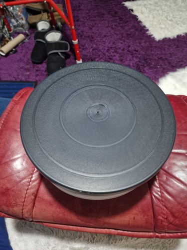 Lazy susan rotating - lazy, cake