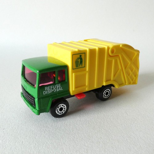 Matchbox superfast refuse - matchbox,