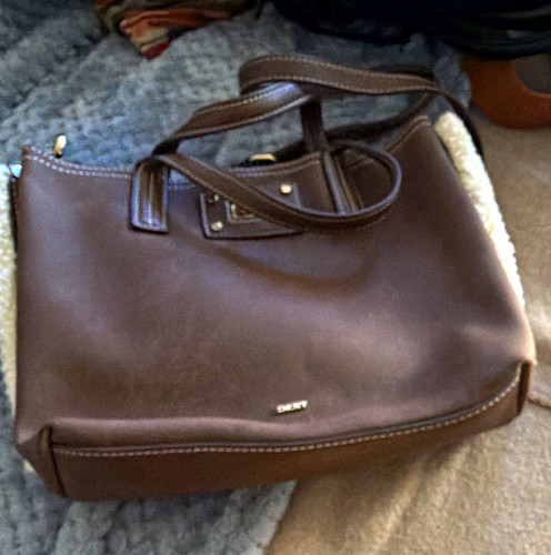 Dkny brown leather shoulder - brown,