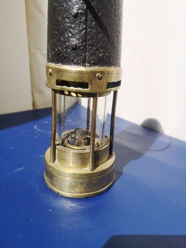 Old miners lamp - old,