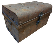 Vintage Industrial Metal Box Storage Chest Trunk Steampunk Coffee Table Deed