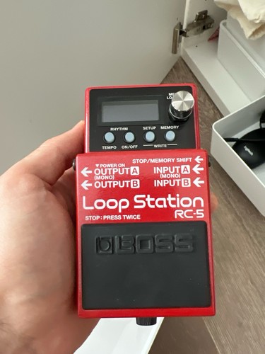 Boss loop station with - boss,