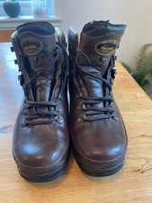 Meindl boots size 8.5uk mens
