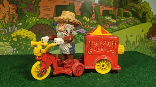 Vintage corgi toys magic - corgi, toys,