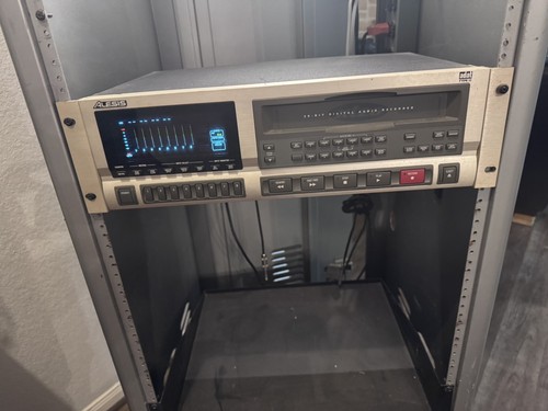 Alesis xt20 bit 8 track - alesis,