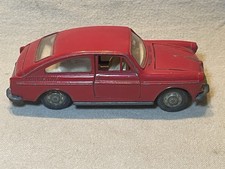 VINTAGE DINKY TOYS 163 VOLKSWAGEN 1600 TL FASTBACK RED DIECAST MODEL CAR UNBOXED