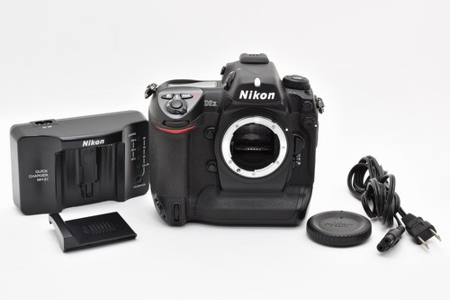 Shutter count 840 - nikon, d2x