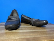 Life Stride Ladies Gray Cross