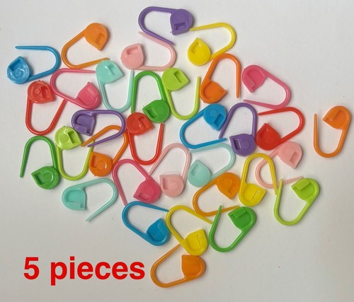 Plastic locking stitch row - plastic, stitch/row