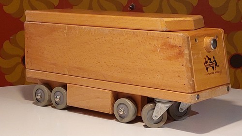 Community playthings - #02,,