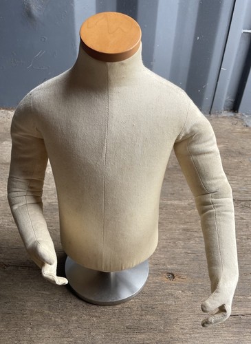 Small childs cloth mannequin - small,