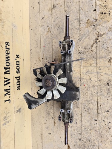 Transmission ride mower - on,