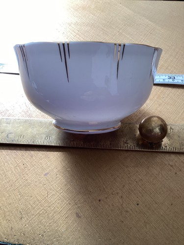 Vintage royal albert - vintage, crown