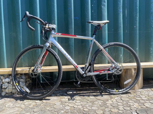 Boardman team gravel bike - boardman, cx
